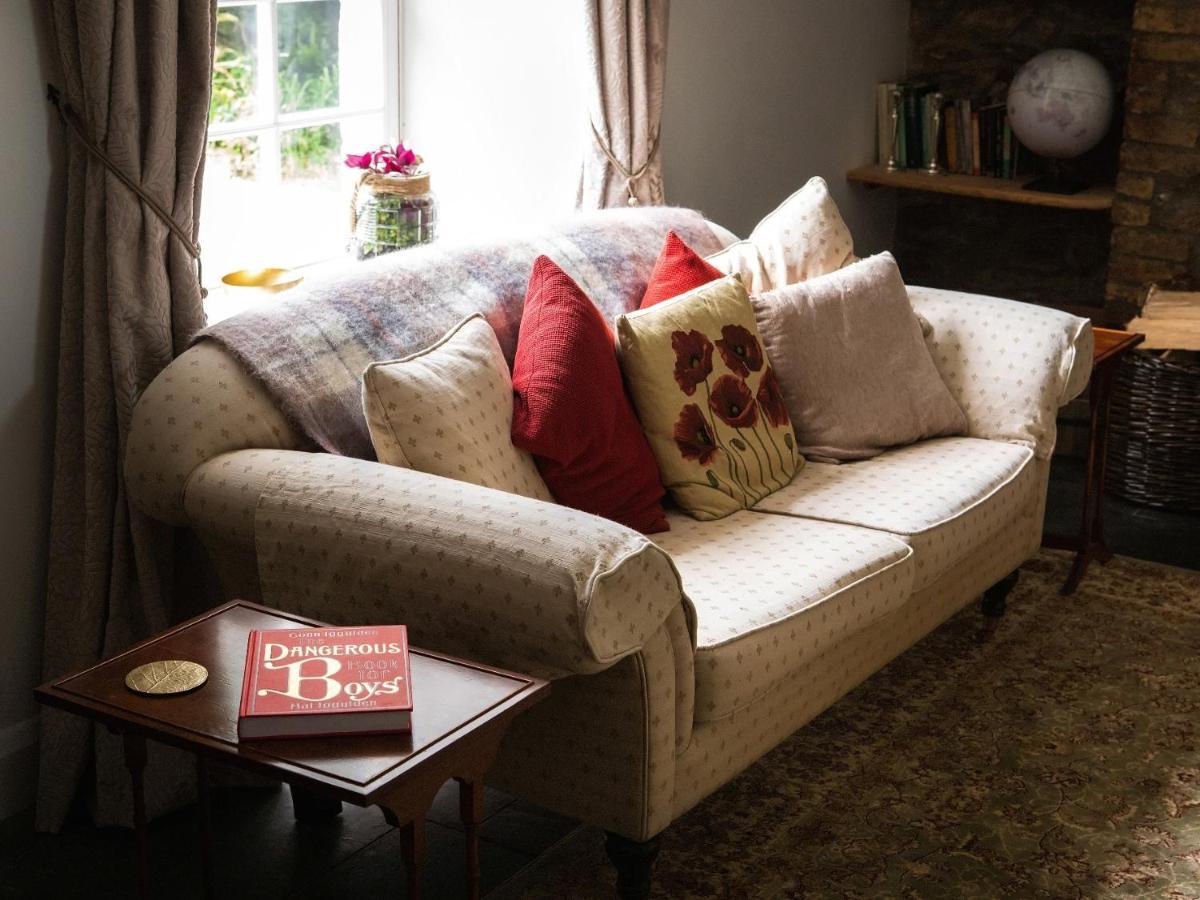 Pengelly Farmhouse B&B Truro Bagian luar foto