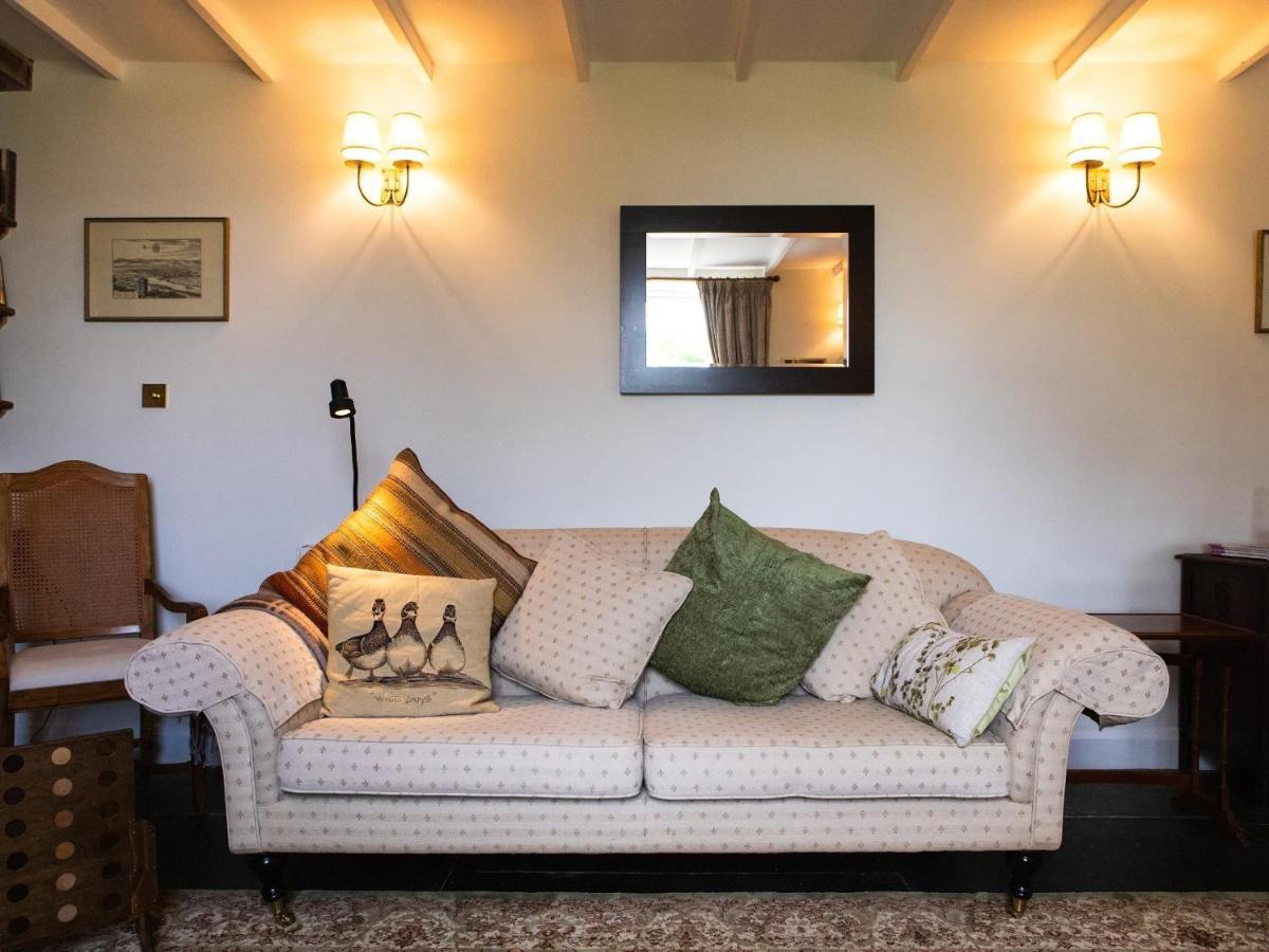 Pengelly Farmhouse B&B Truro Bagian luar foto